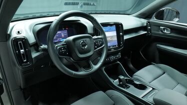 Volvo EX40 vaihtoauto