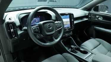 Volvo EC40 vaihtoauto