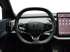 Volvo EX30 Cross Country vaihtoauto