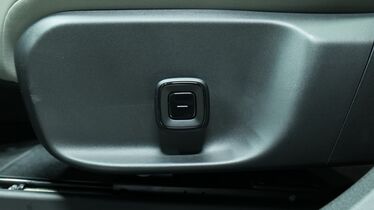 Volvo EX30 Cross Country vaihtoauto