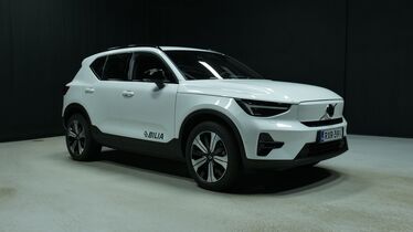 Volvo EX40 vaihtoauto