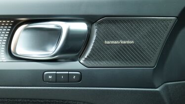 Volvo EX40 vaihtoauto