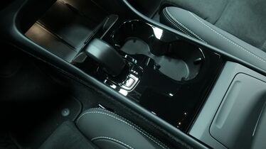 Volvo EX40 vaihtoauto