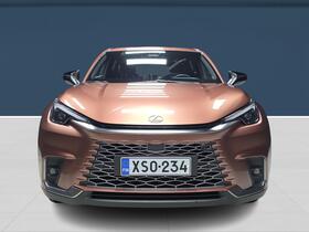 Lexus LBX vaihtoauto