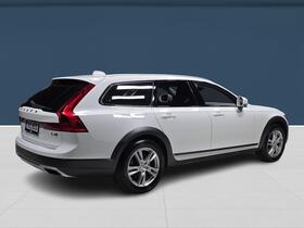 Volvo V90 Cross Country vaihtoauto