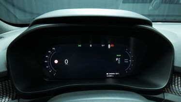 Volvo EX40 vaihtoauto