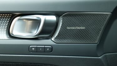 Volvo EX40 vaihtoauto