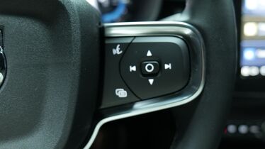 Volvo EX40 vaihtoauto