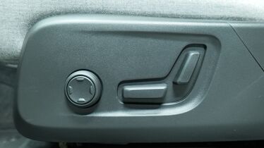 Volvo EX40 vaihtoauto