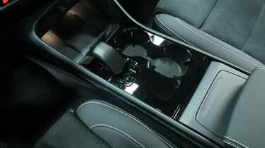 Volvo EC40 vaihtoauto