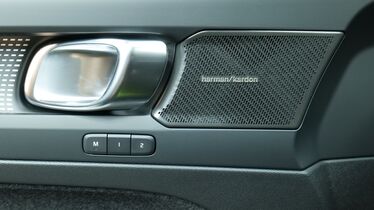 Volvo EC40 vaihtoauto