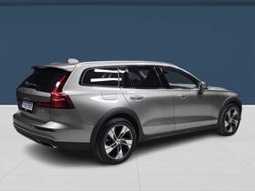 Volvo V60 Cross Country vaihtoauto