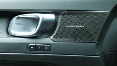 Volvo EX40 vaihtoauto