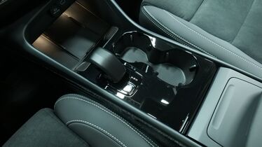 Volvo EC40 vaihtoauto