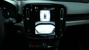 Volvo EX40 vaihtoauto