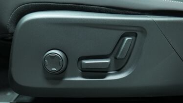 Volvo EX40 vaihtoauto