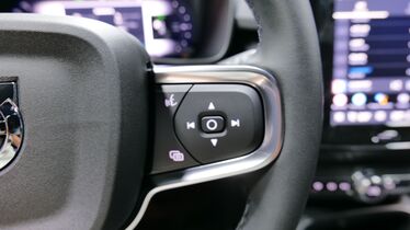 Volvo EX40 vaihtoauto