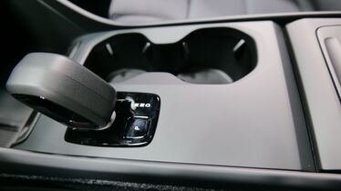 Volvo EX40 vaihtoauto