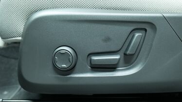 Volvo EC40 vaihtoauto