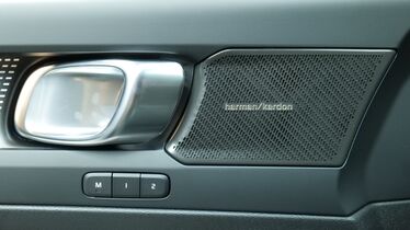 Volvo EX40 vaihtoauto