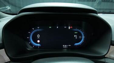 Volvo EX40 vaihtoauto