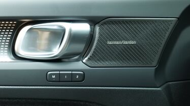 Volvo EX40 vaihtoauto