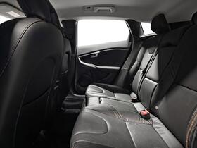 Volvo V40 Cross Country vaihtoauto