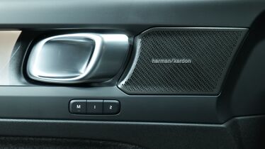 Volvo EC40 vaihtoauto