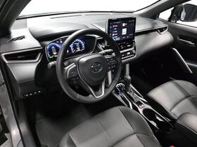 Toyota Corolla Cross vaihtoauto