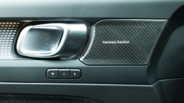 Volvo EX40 vaihtoauto