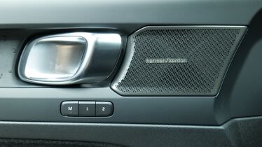 Volvo EX40 vaihtoauto