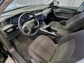 Audi Q8 e-tron vaihtoauto