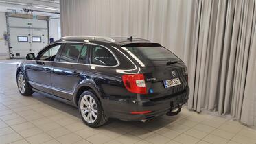 Skoda Superb vaihtoauto