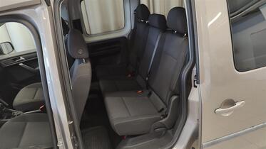Volkswagen Caddy Maxi vaihtoauto