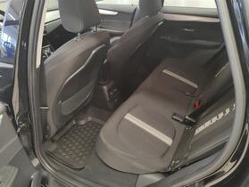 BMW 225 vaihtoauto