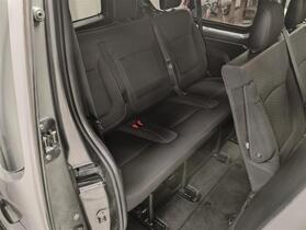 Opel Vivaro vaihtoauto