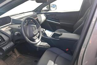 Toyota bZ4X vaihtoauto