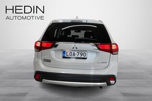 Mitsubishi Outlander vaihtoauto