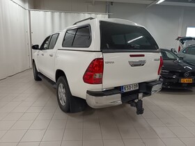 Toyota Hilux vaihtoauto