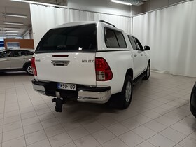 Toyota Hilux vaihtoauto