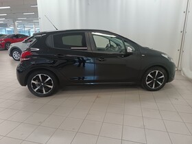 Peugeot 208 vaihtoauto