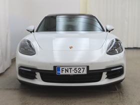 Porsche Panamera vaihtoauto