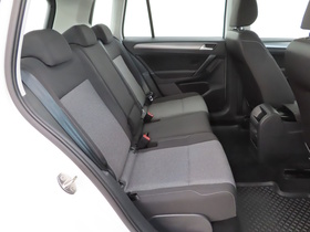 Volkswagen Golf Sportsvan vaihtoauto