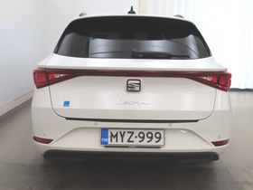 SEAT Leon Sportstourer vaihtoauto