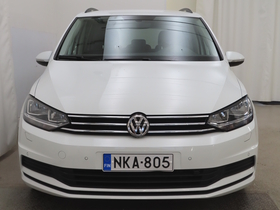 Volkswagen Touran vaihtoauto