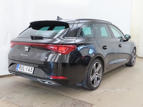 SEAT Leon Sportstourer vaihtoauto