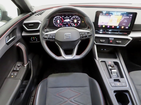 SEAT Leon Sportstourer vaihtoauto