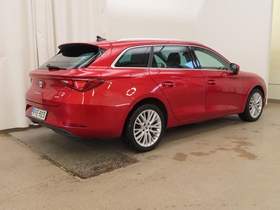 SEAT Leon Sportstourer vaihtoauto
