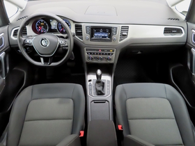 Volkswagen Golf Sportsvan vaihtoauto