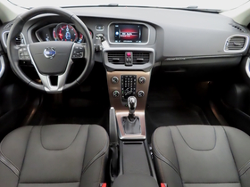 Volvo V40 Cross Country vaihtoauto